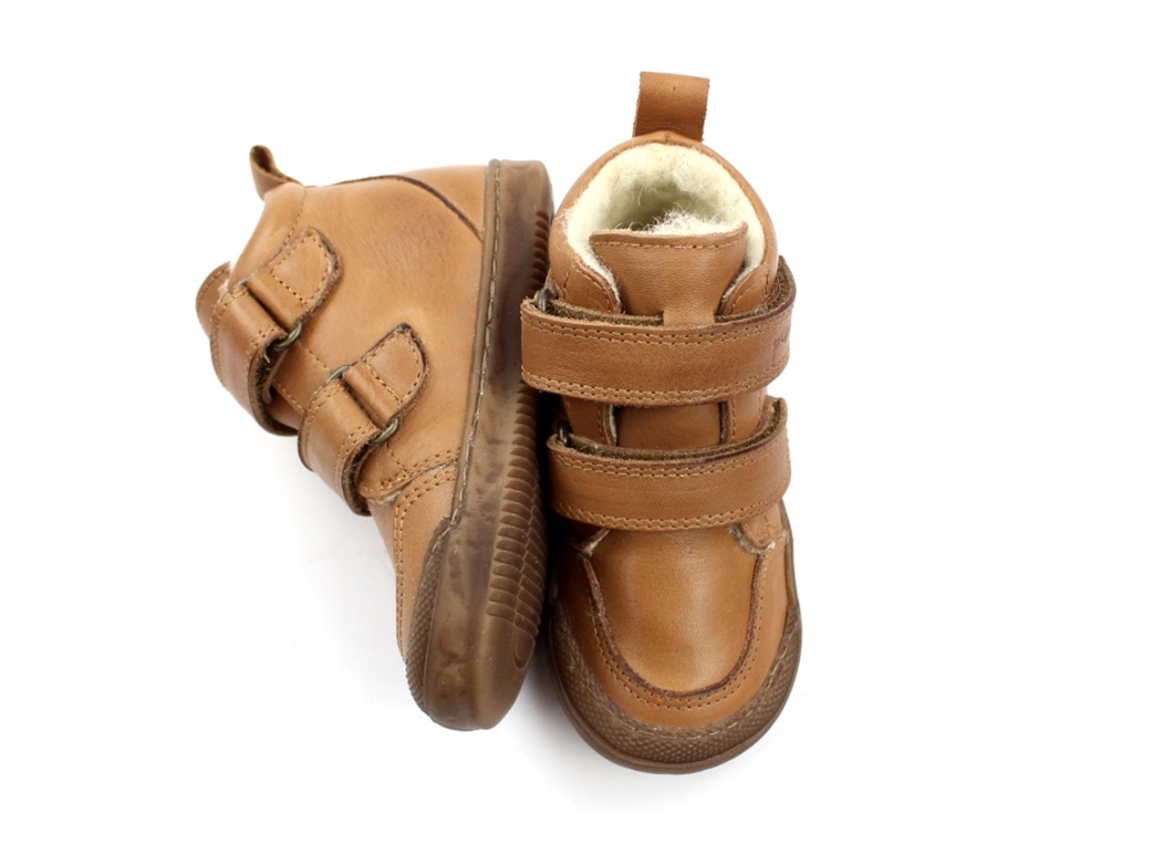 Pom sko/sneaker med uldfoer camel | 599,90.-