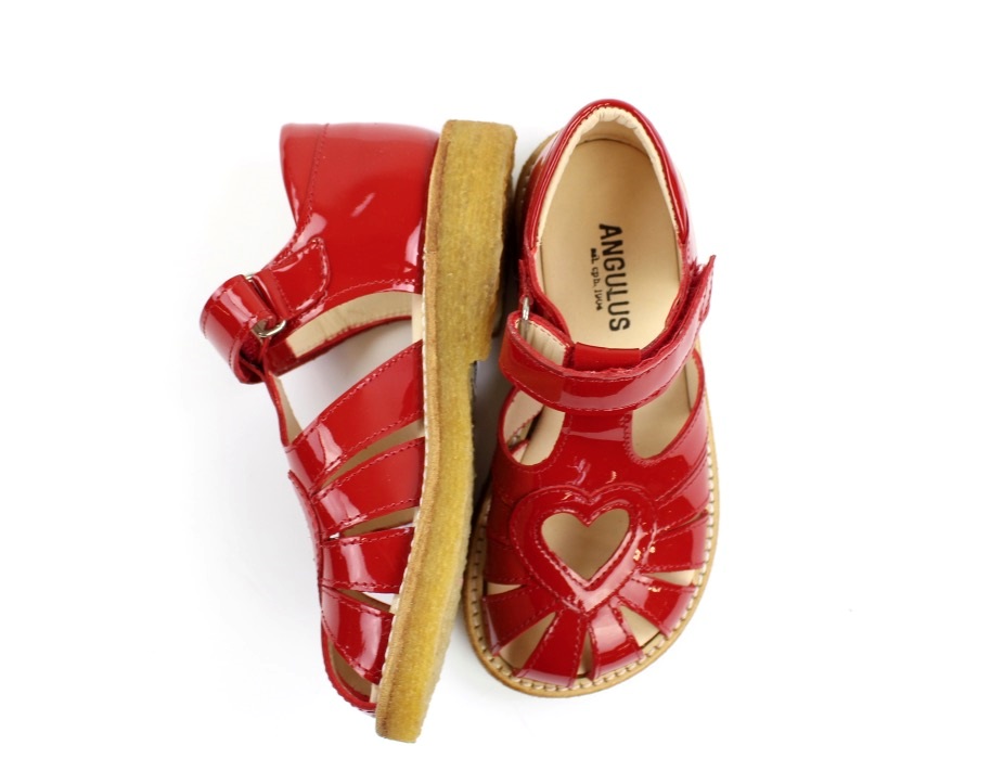 våben eksplicit Reklame Angulus sandal rød lak med hjerte | Fra 799,90.-